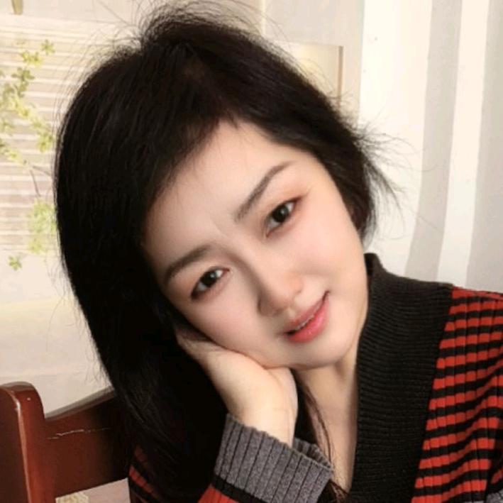 爱笑的梅子