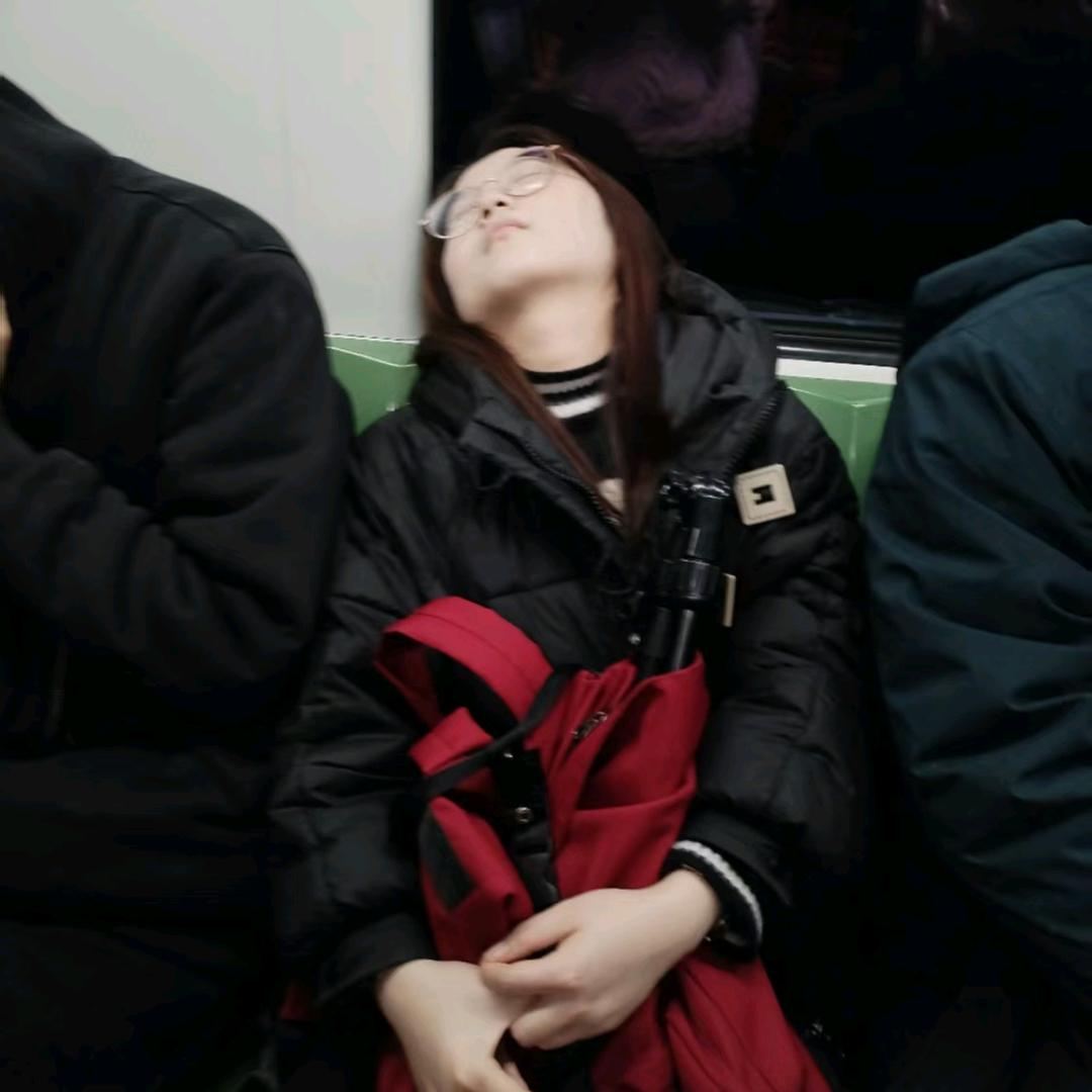 小丸爱打小怪兽