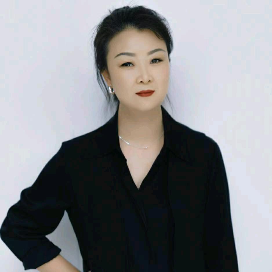 银川丘原女装-拉拉