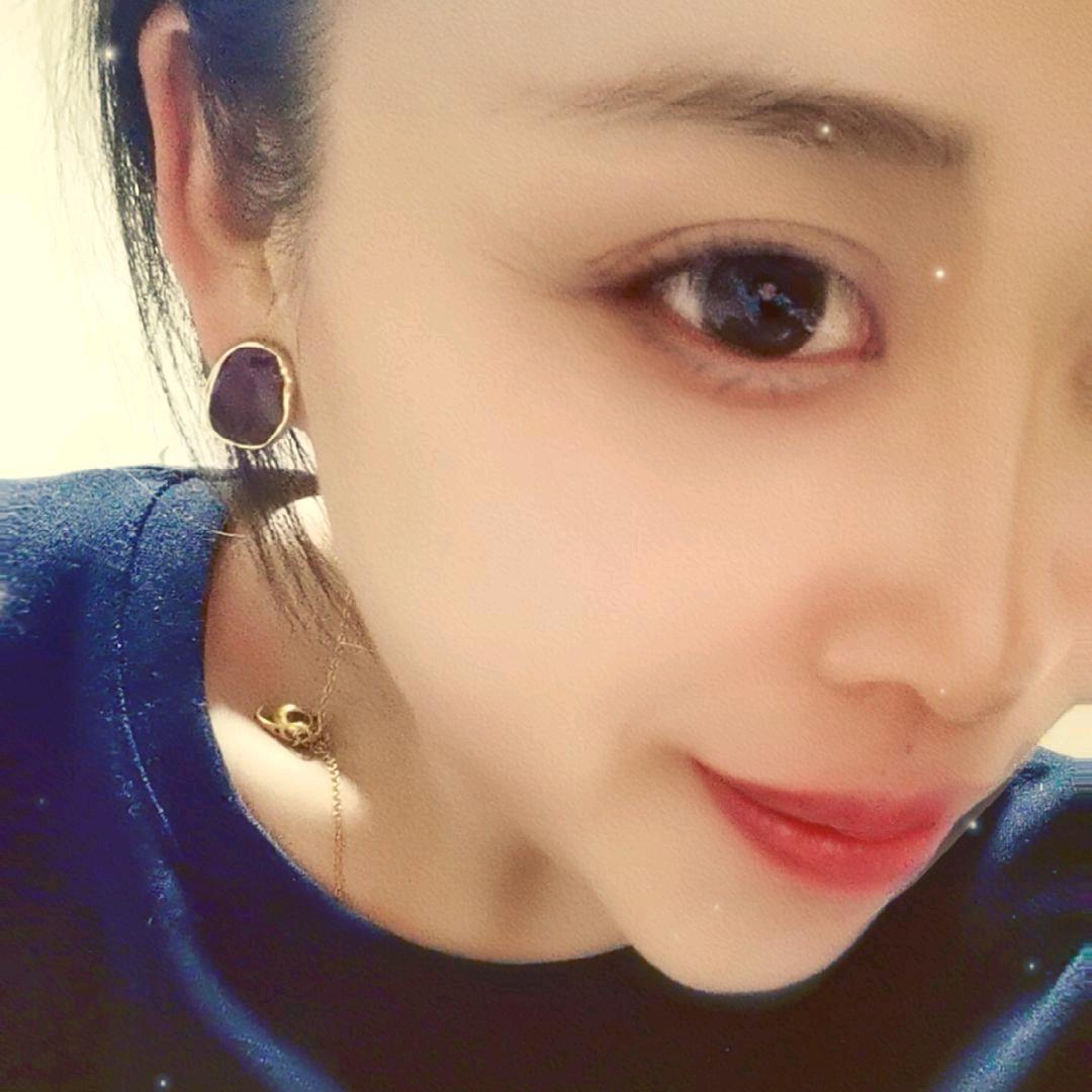 玫瑰之约婚纱摄影