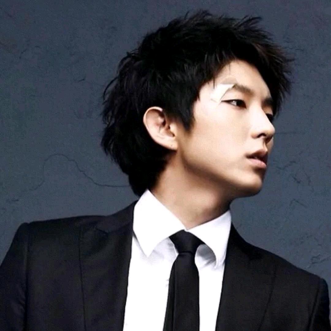 ᝰ張花花。💤👙