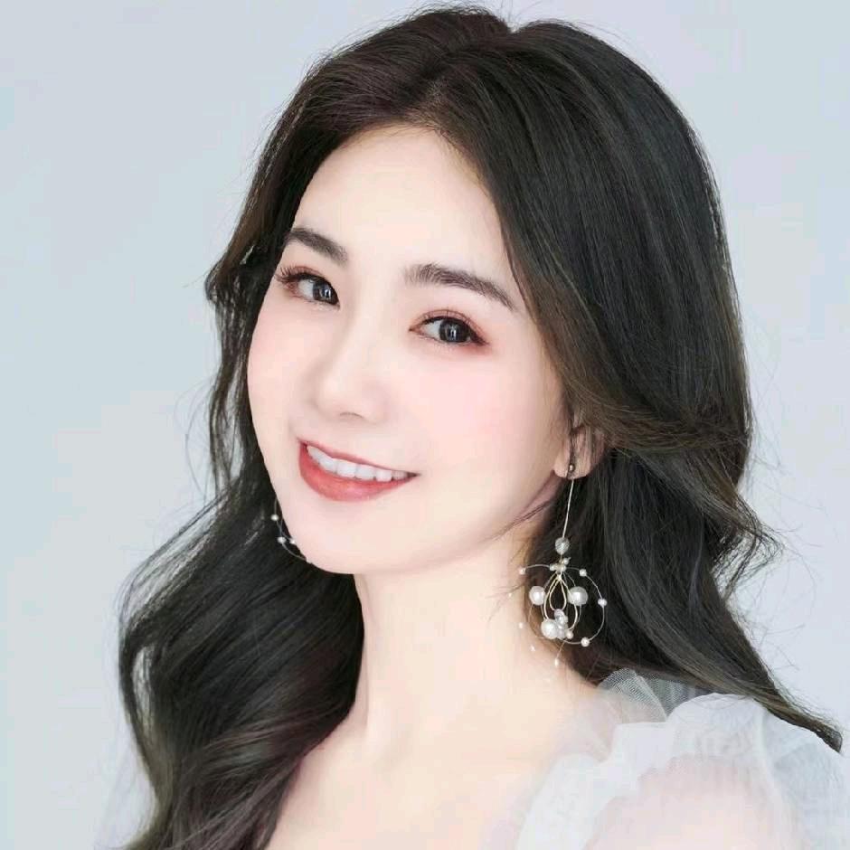 璐漫女装直播号