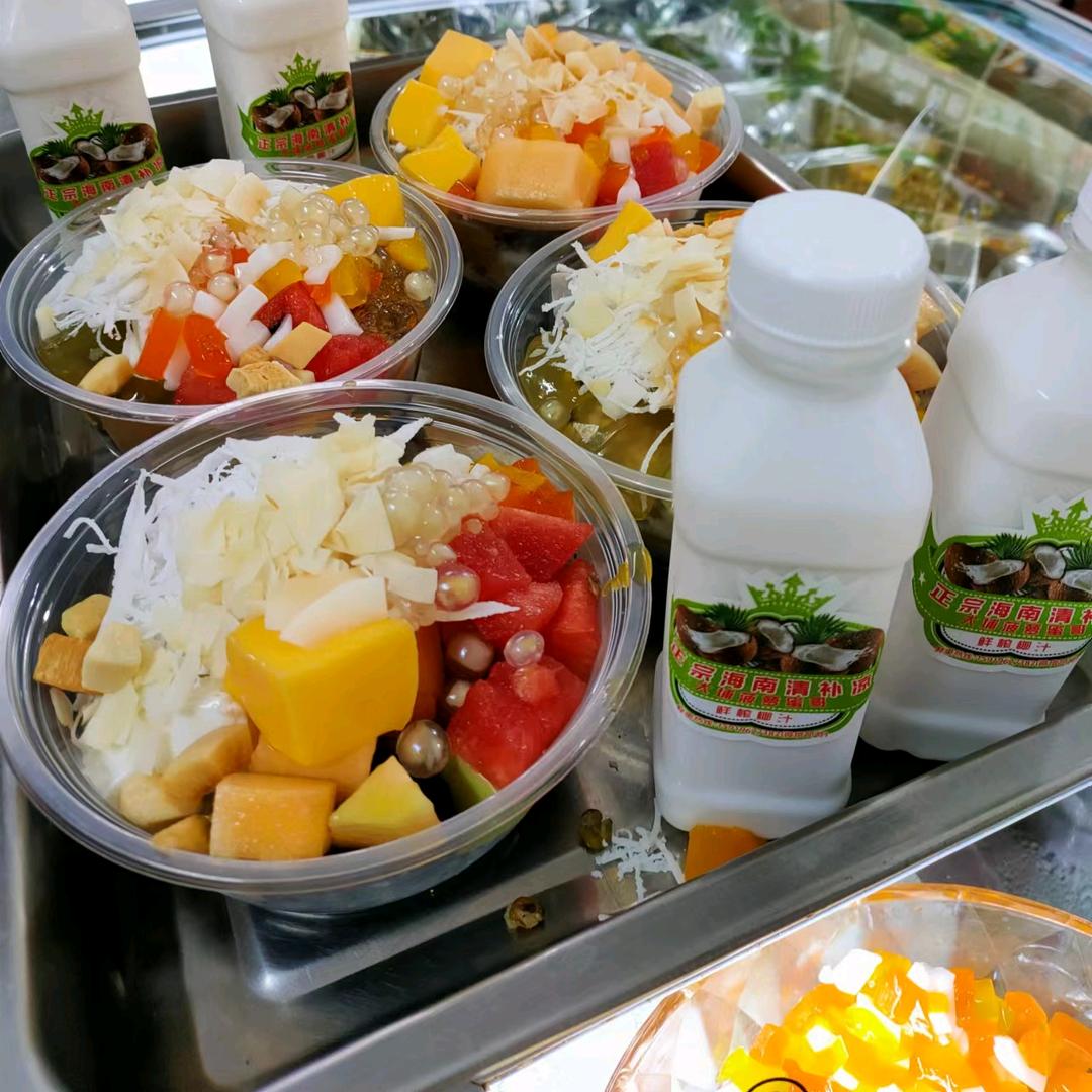 海南椰汁清补凉(海南特产大埔菠萝蜜哥店