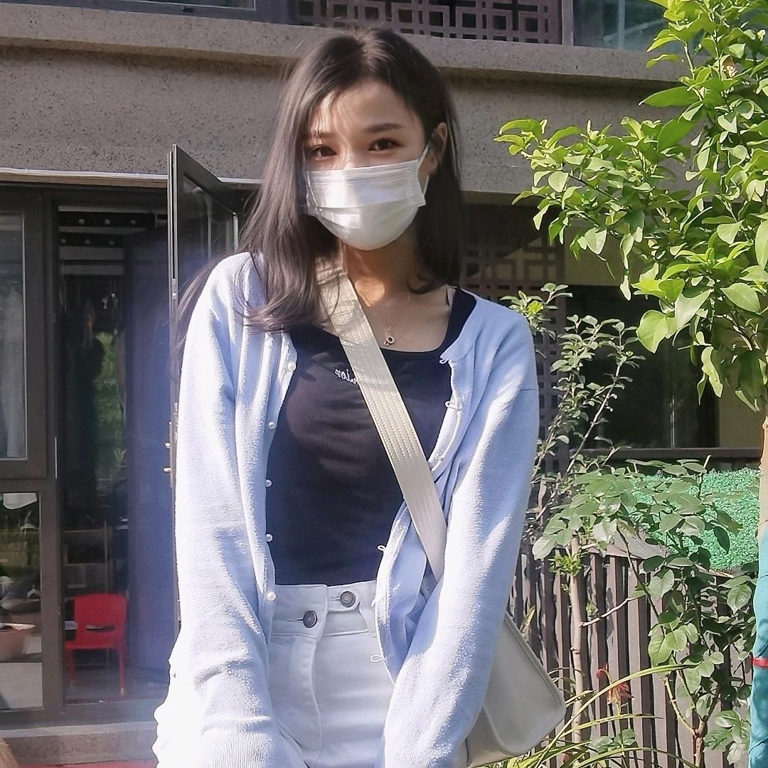 审车女孩