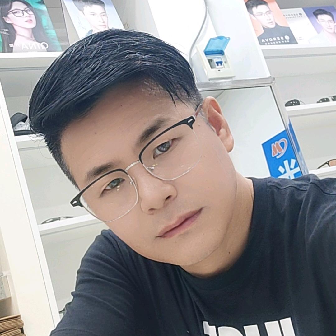 武科大光明眼镜店