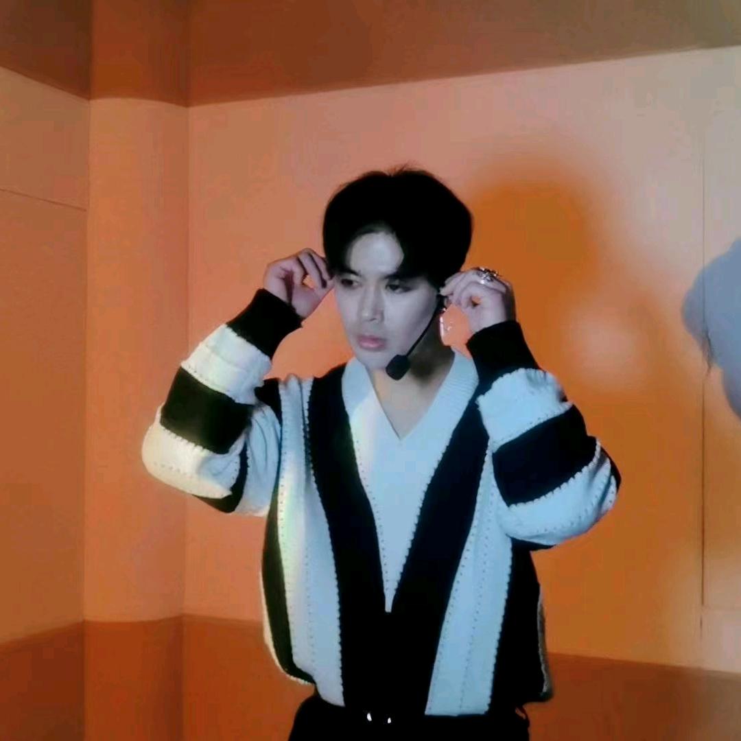 邢云 画乐高端录音棚