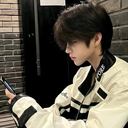 阿薪头像