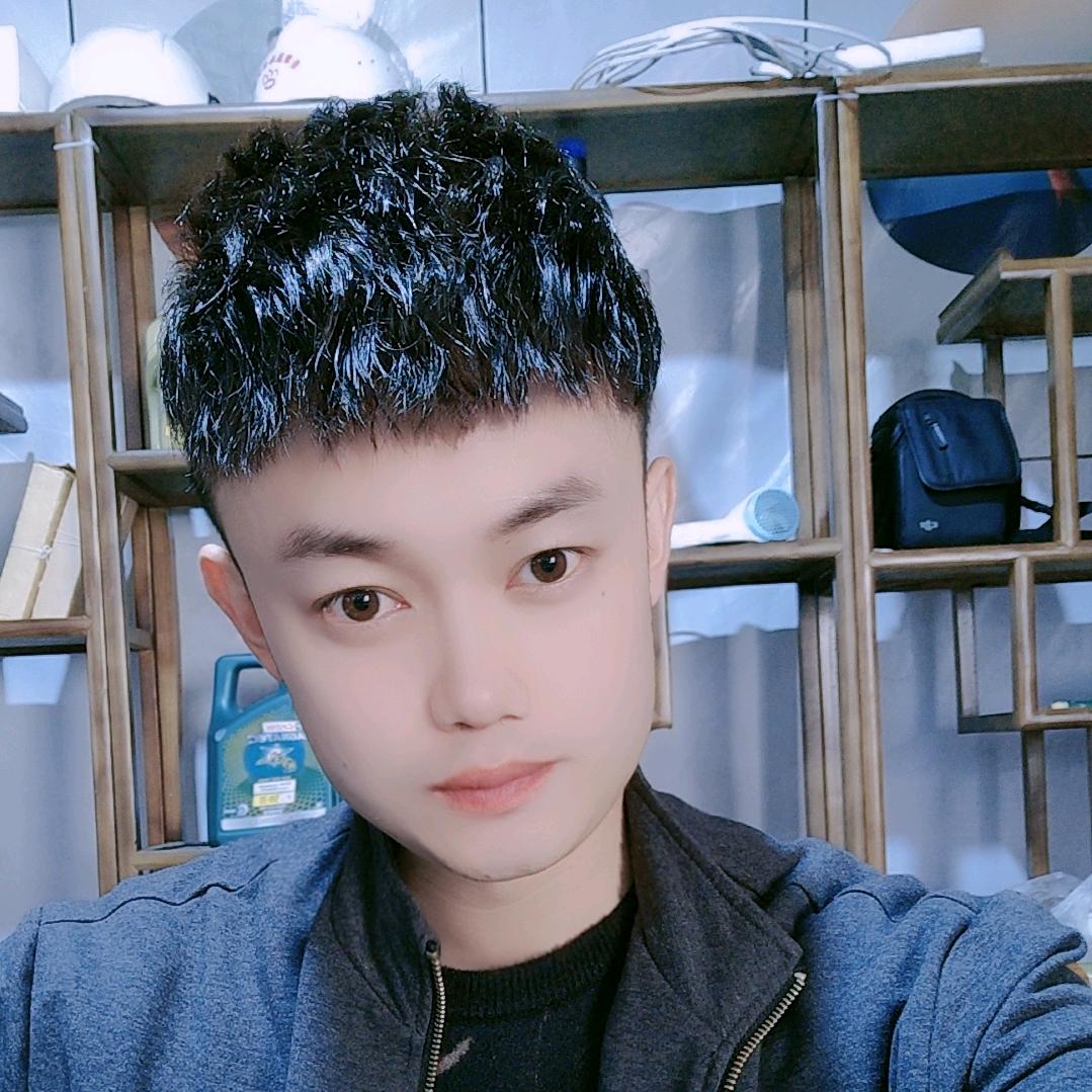 星奥驰名车刘小毛