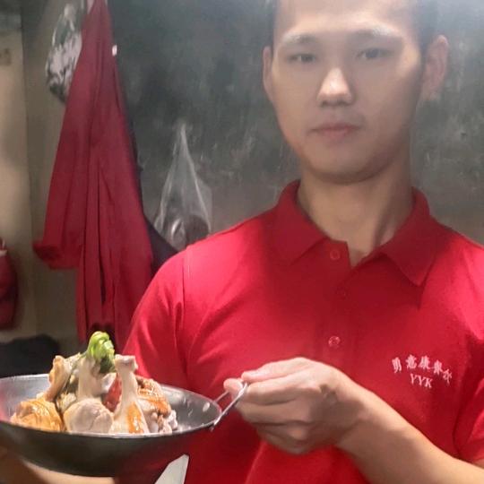 《战士小盛家宴上门酒席一条龙服务》