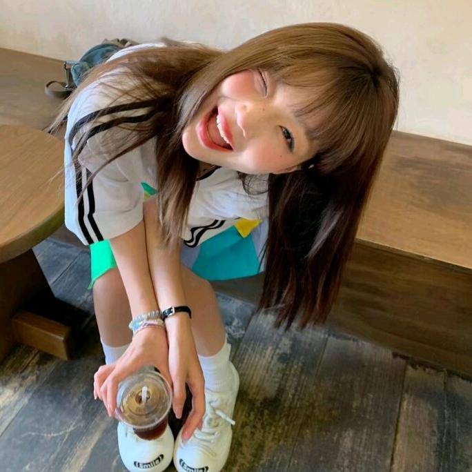 我上去就是一斧子