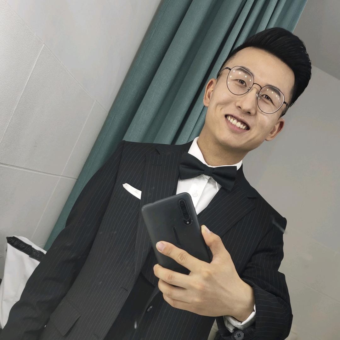 小嚯霍头像