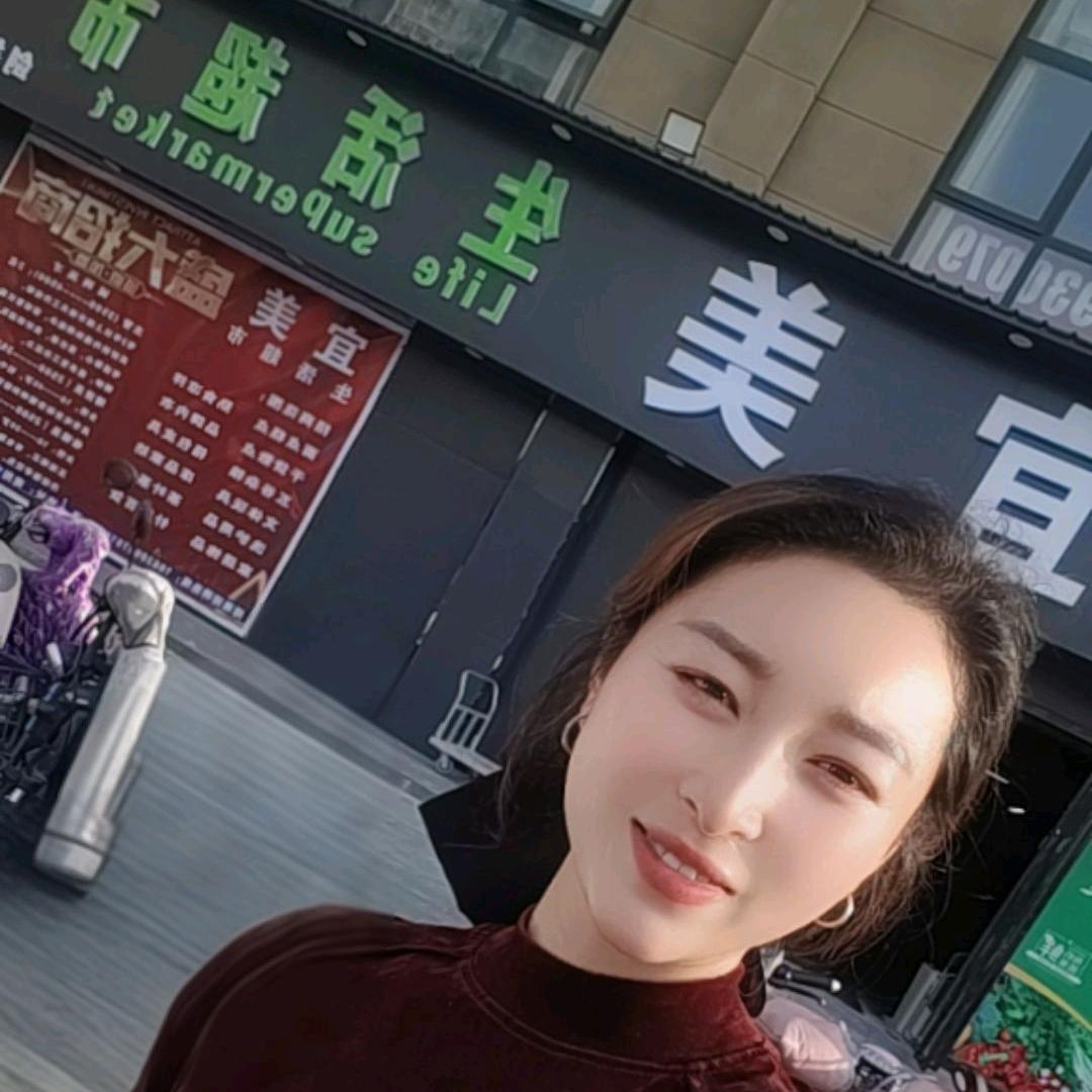 👸宜美超市张苗~