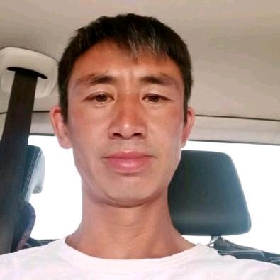 鲁甸舞狮雄雄