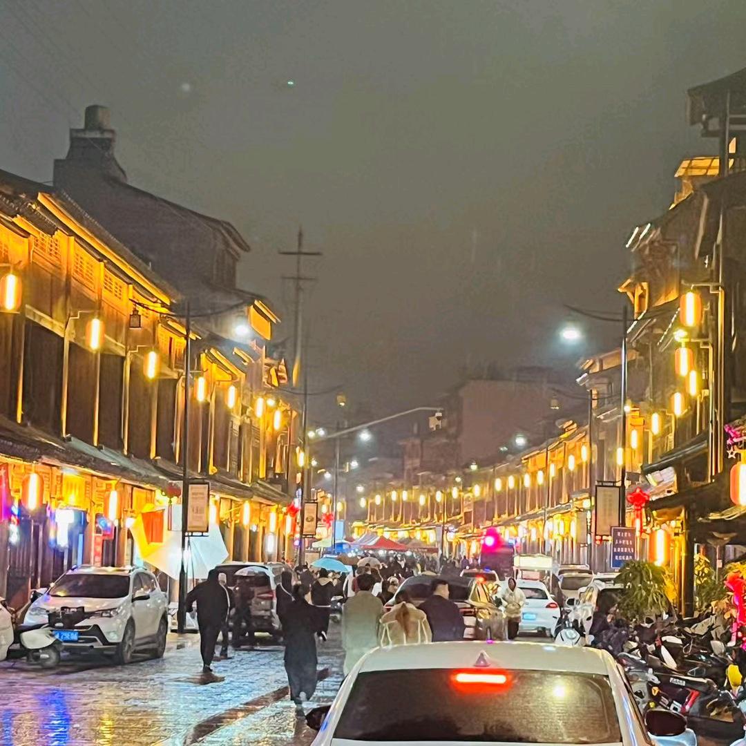 做自己的小丑🤡