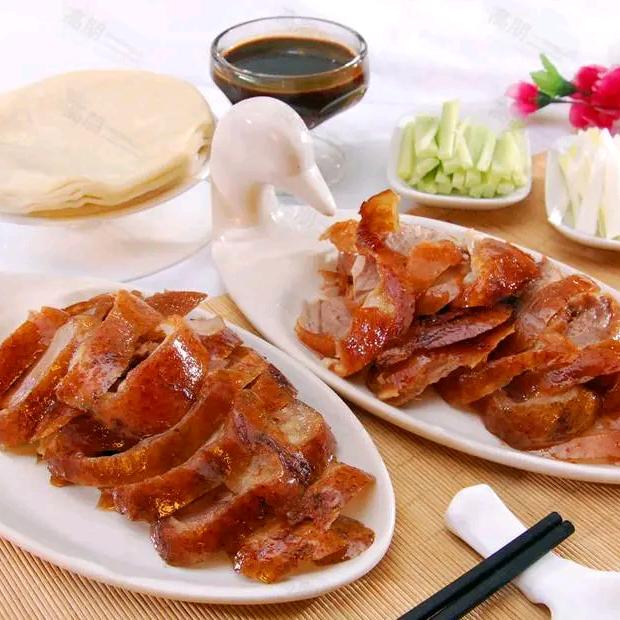 群鸭舞