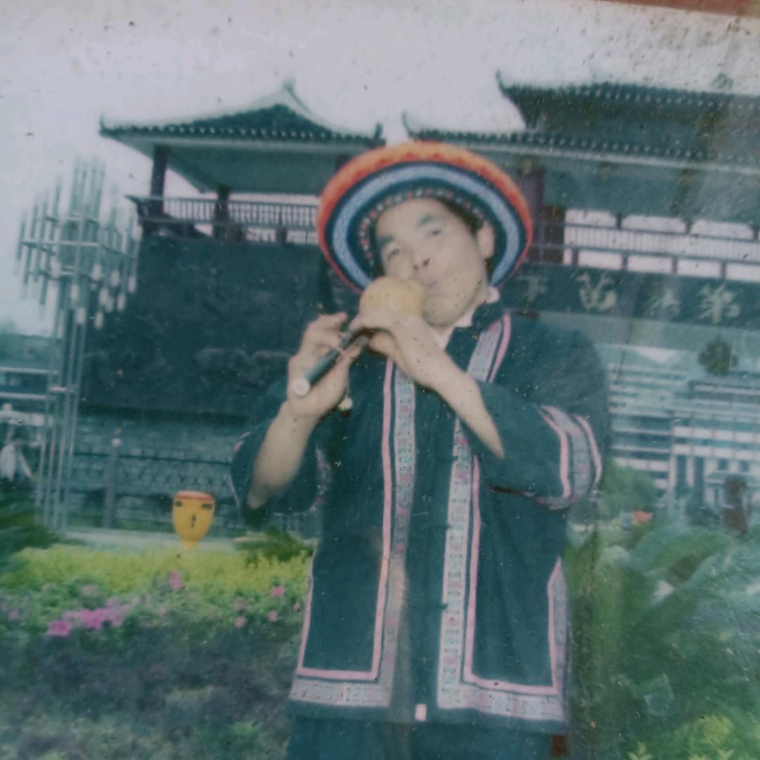顾永明