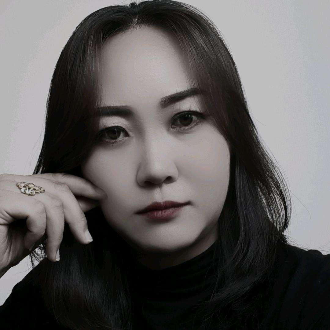 丽