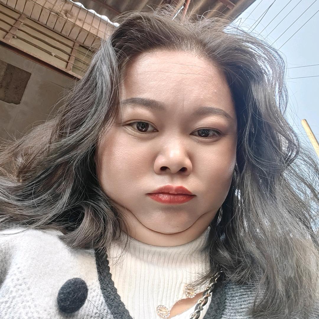 金色童年小丽
