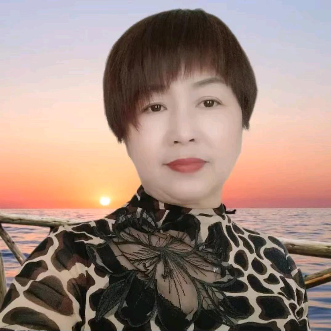 小小🎤    早上(4点20分)开播