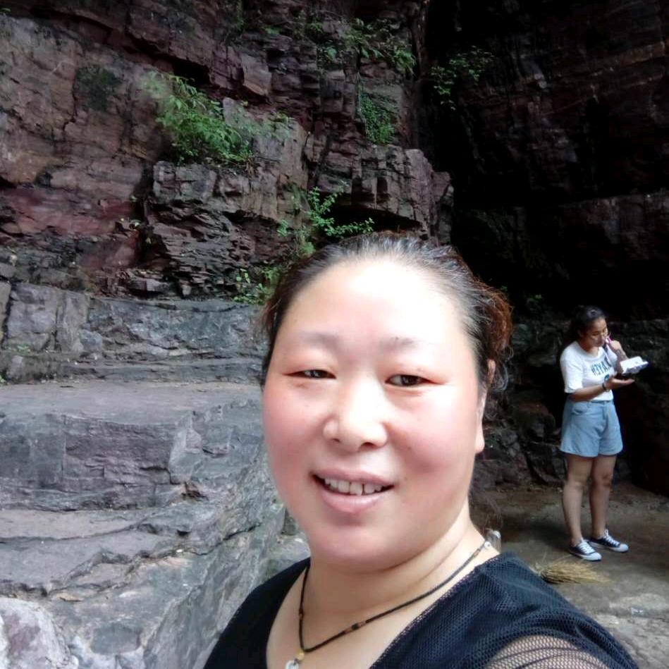闫春霞