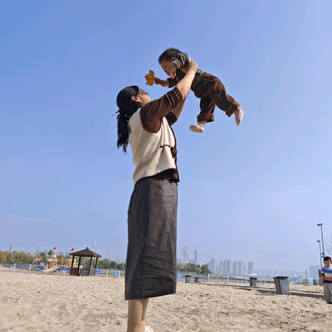 小瑶姐姐ꉂꉂ(ᵔᗜᵔ*)