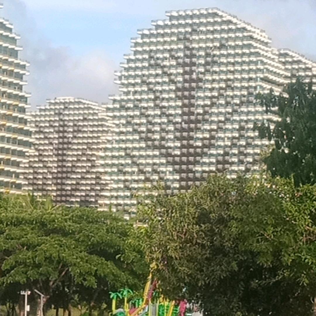 熊菲比