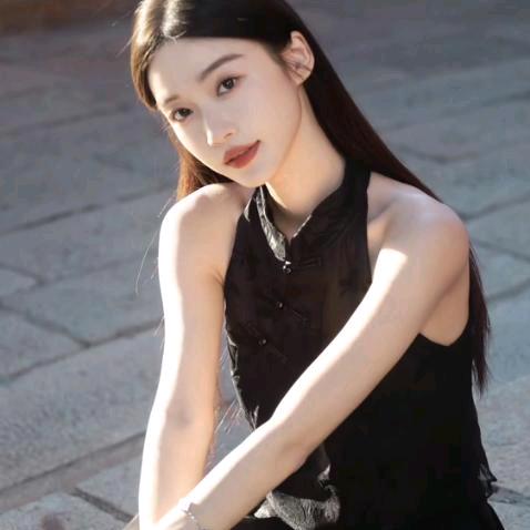 阮小咪（穿搭日记）