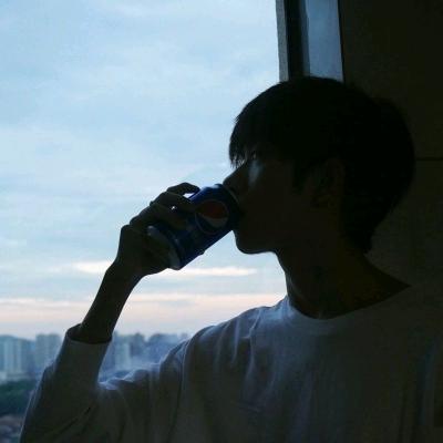 🥂七月