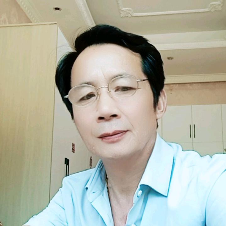 华哥😌