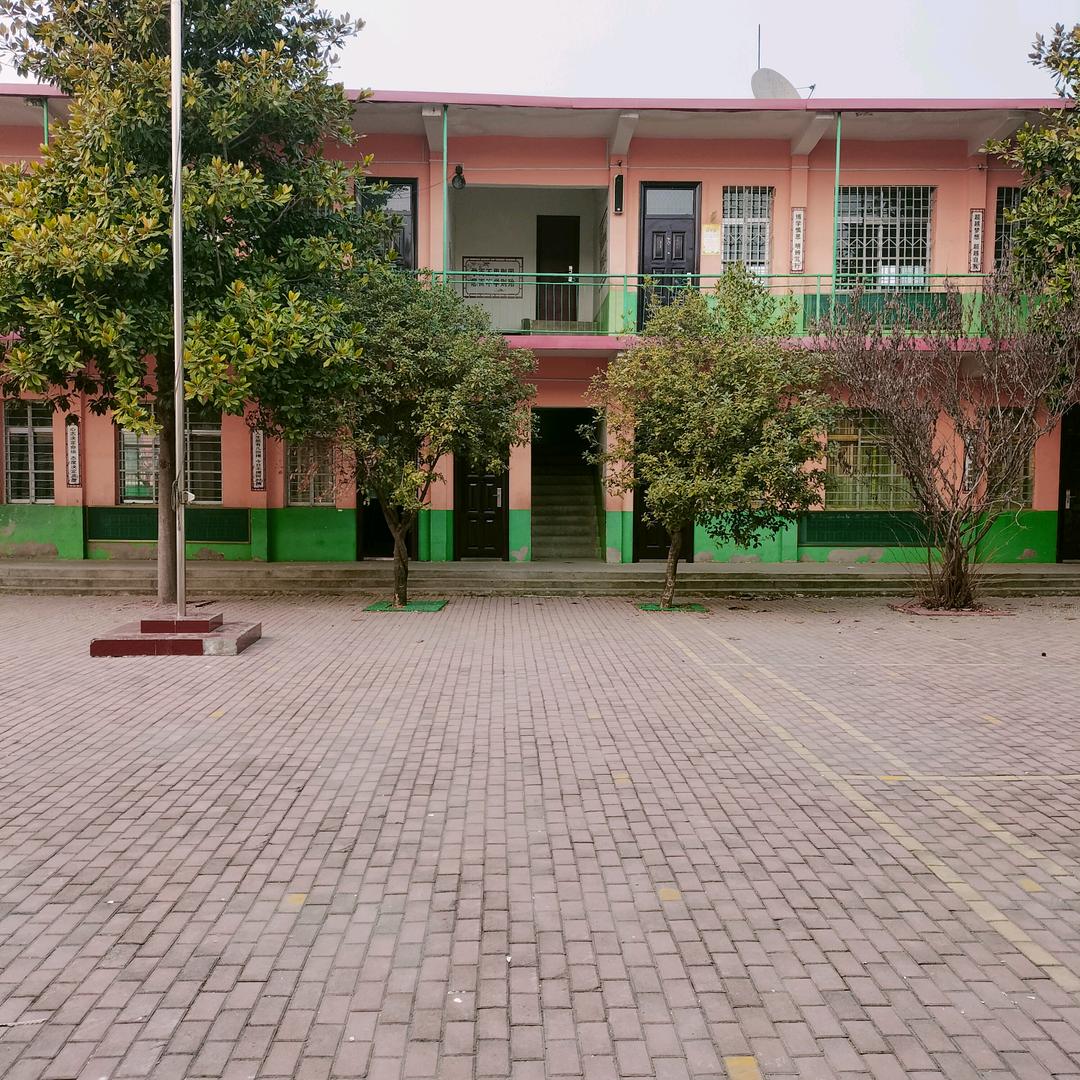 dyn4pe123hha