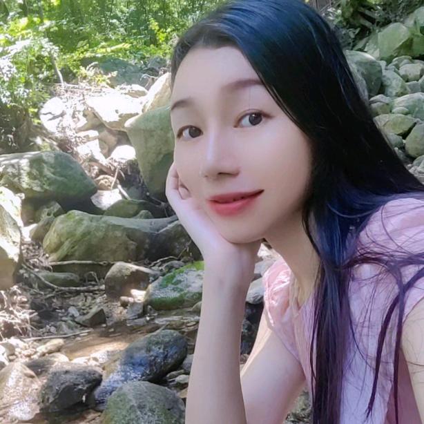 梅梅💃首播筹备中
