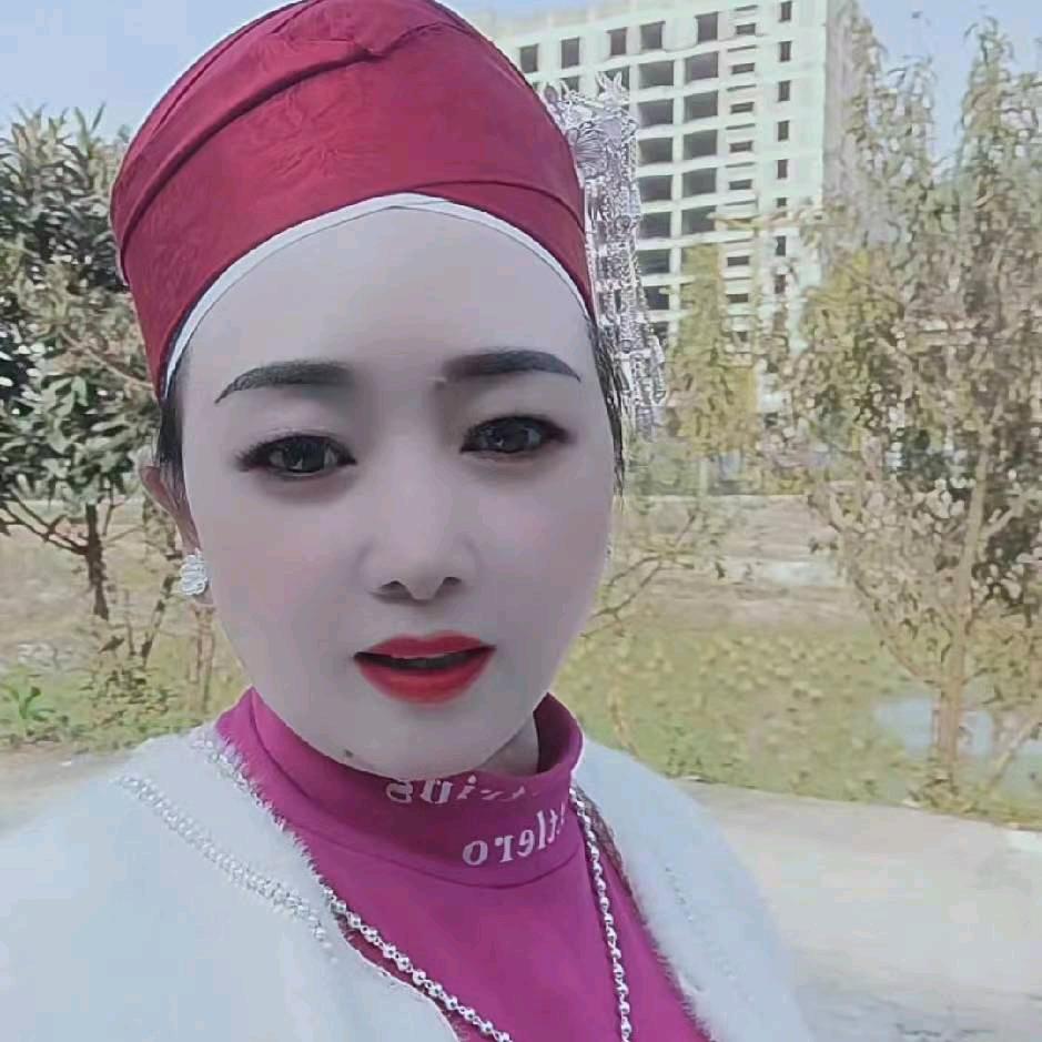 白云.