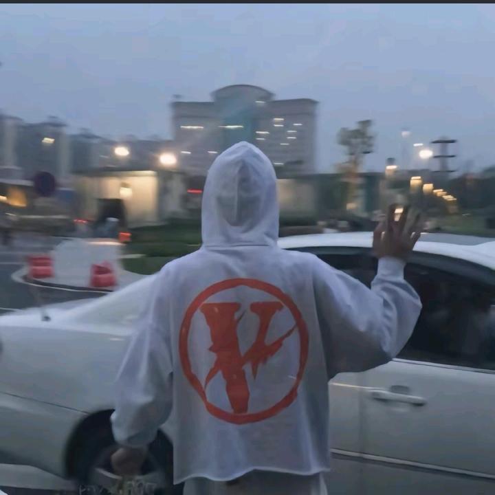 ฅ  -᷅ ⤙ -᷄⠀