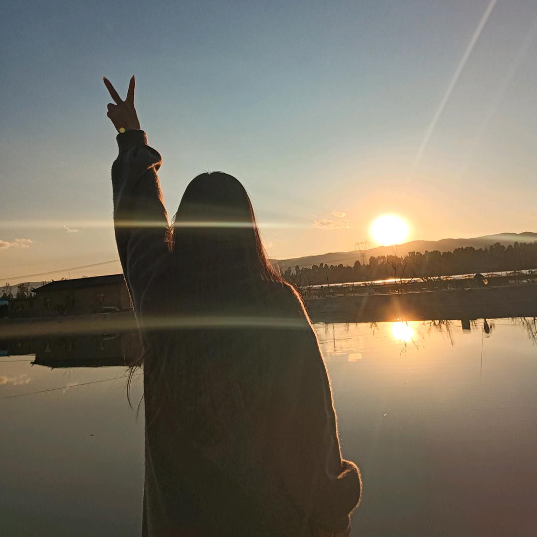 慧🌸（沙漠里看花）