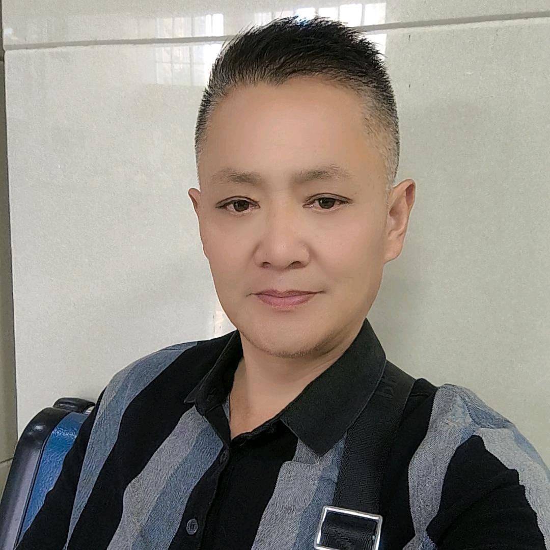 🇨🇳：朱峰