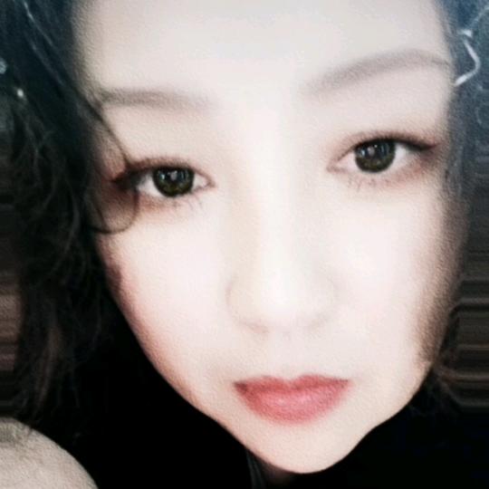 韩范衣品缘大码女装崔姐，潮流穿搭
