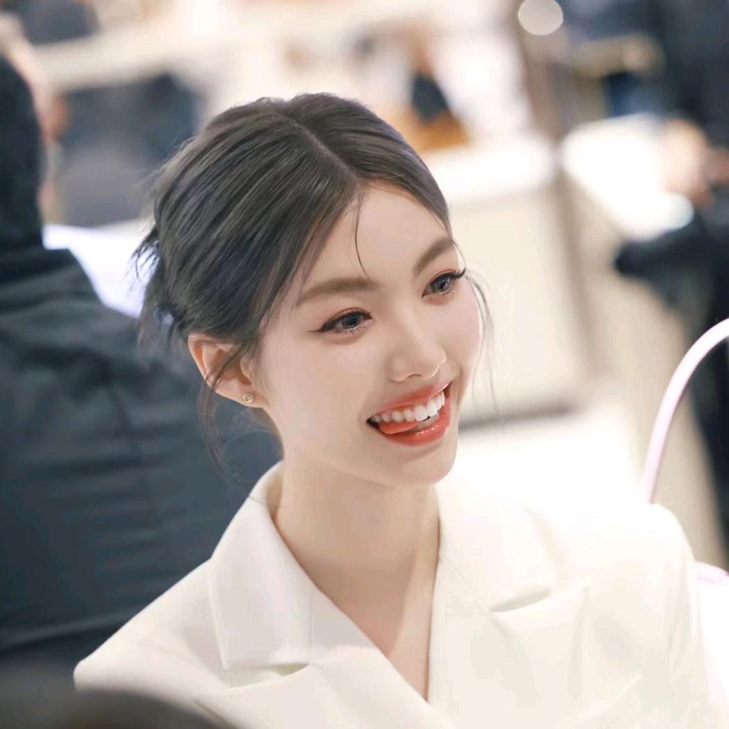 慕小柒