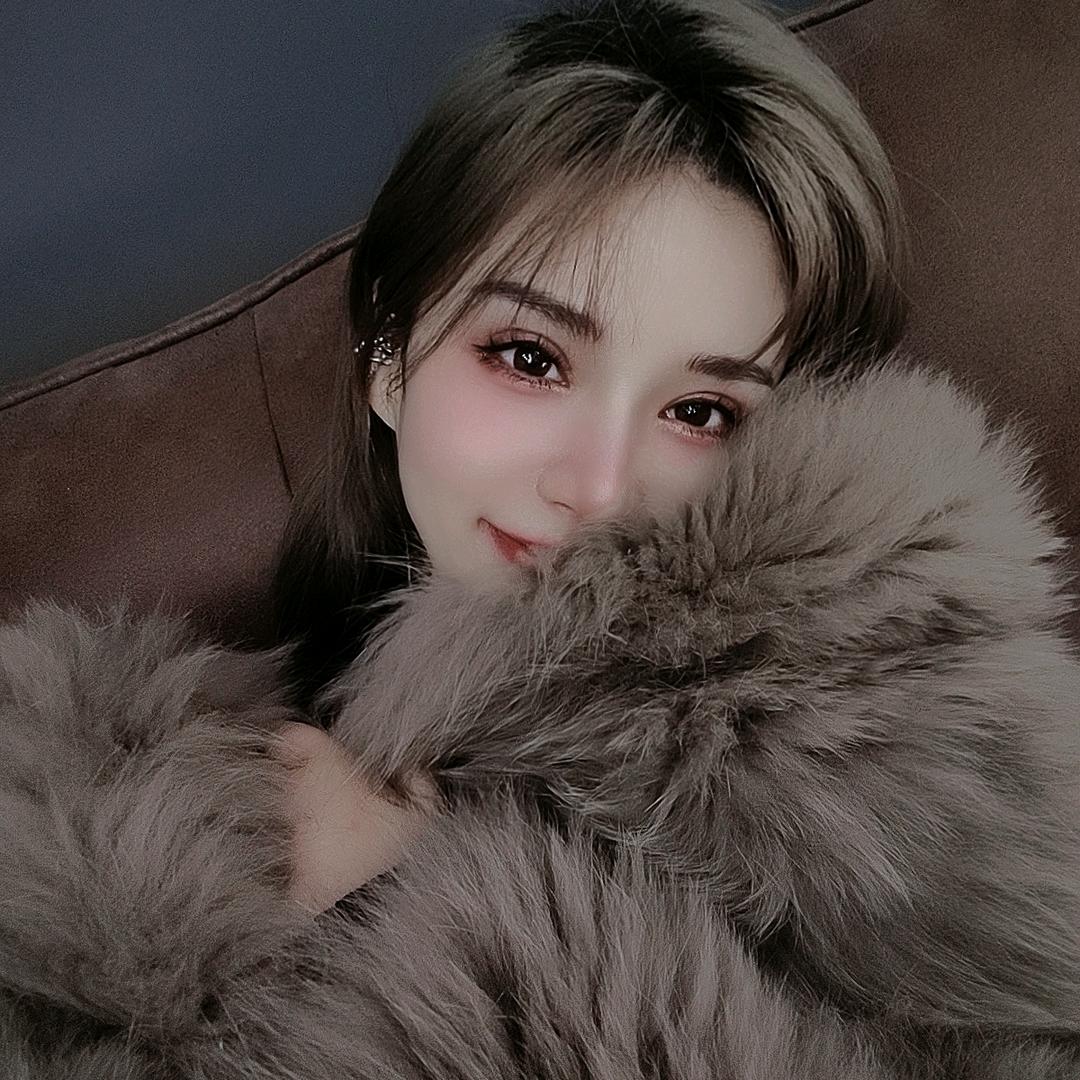 兔小六🐰(越三山山野火锅)