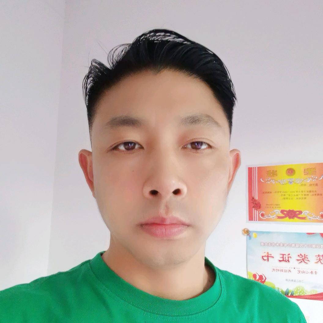 昭通黑豆花酸汤脆皮猪脚火锅