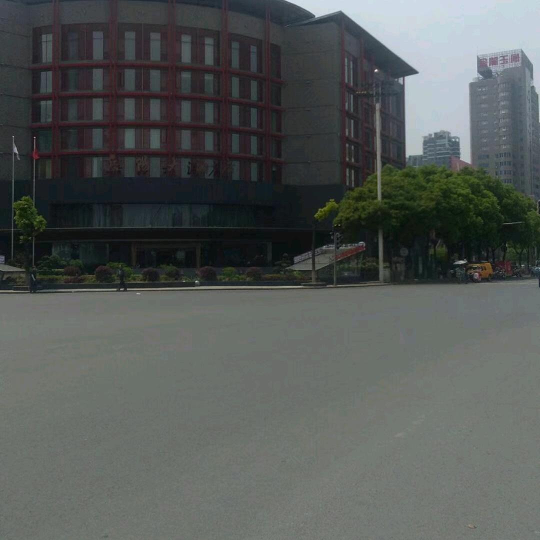 快乐，老王
