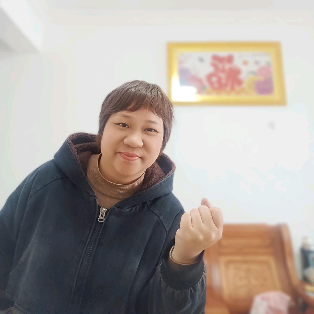 黄玥（每晚10点10分)