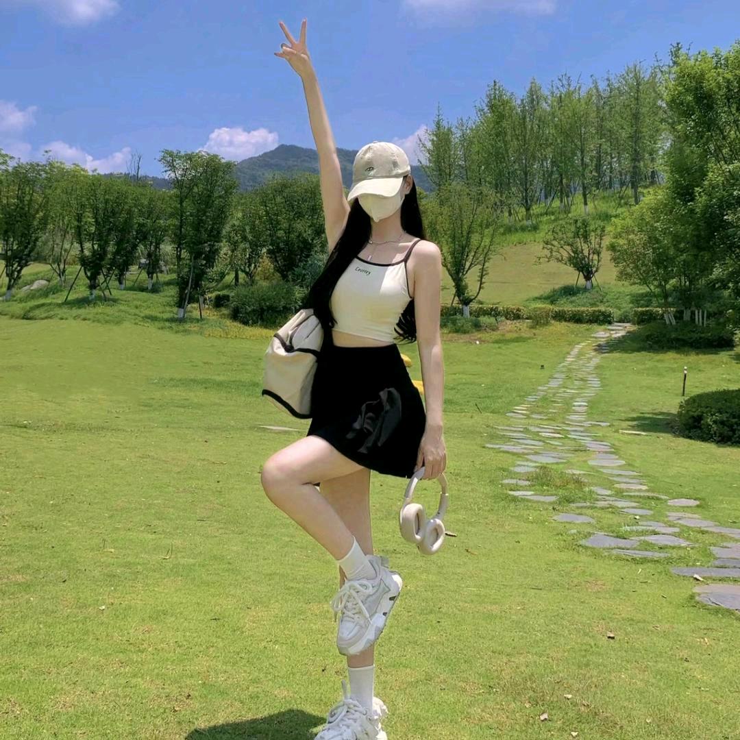 秋千起微风