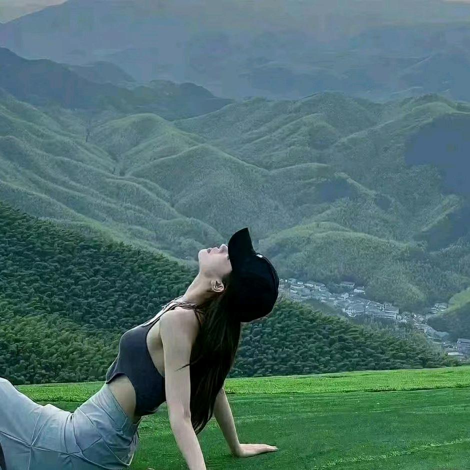 柚柚.睿奕