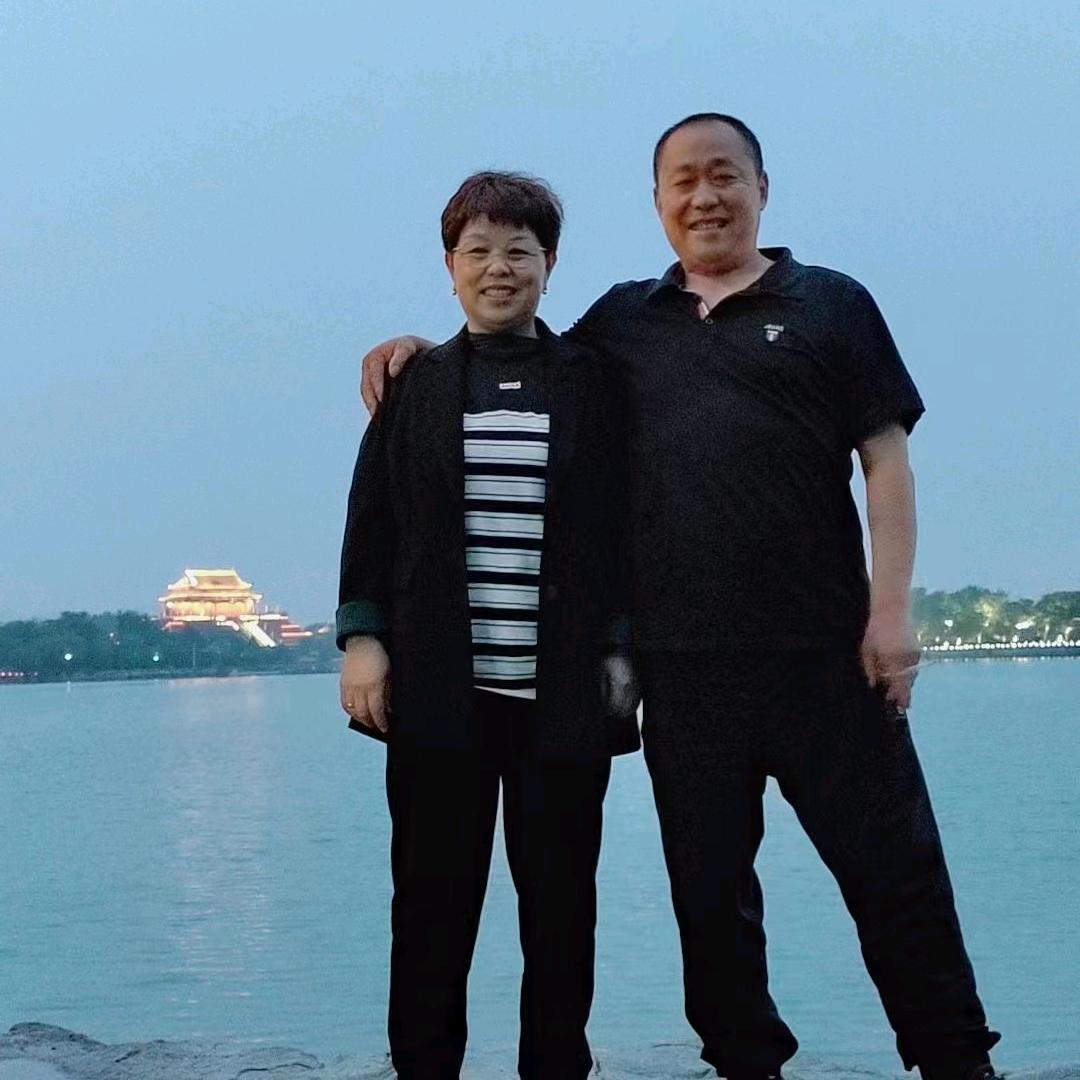 🍀知足常乐🌺