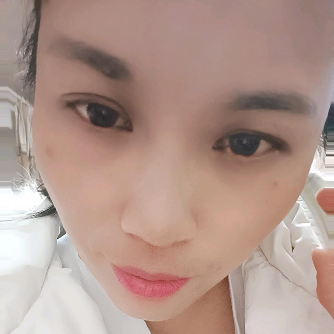 小粉（拒绝连赞）