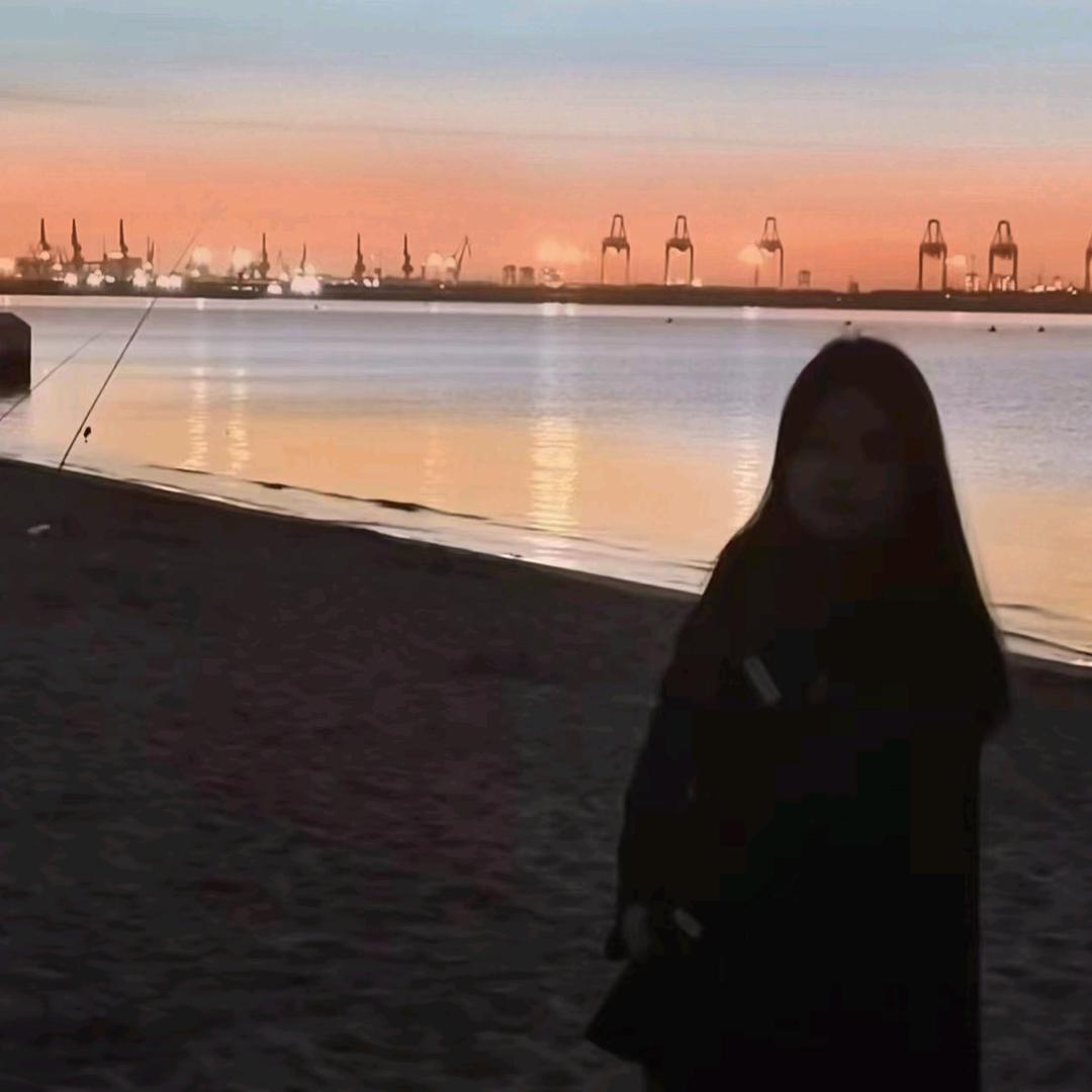 婷丫.