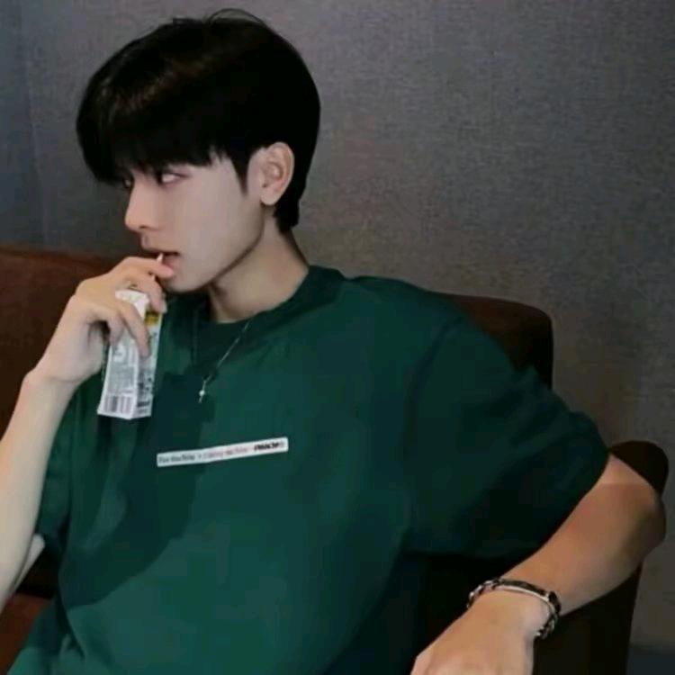 玉树临风（988）