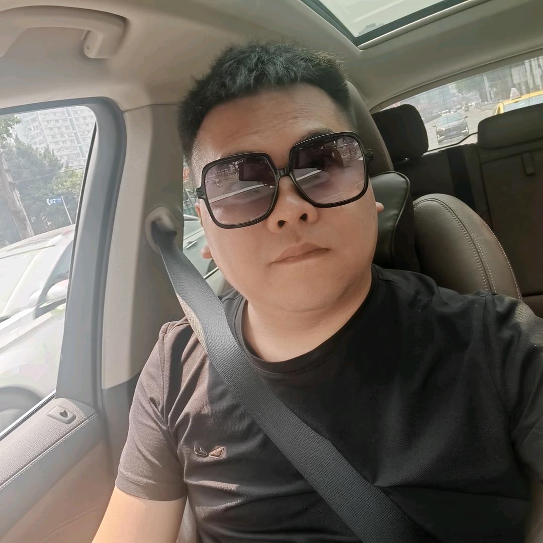 地瓜与小七