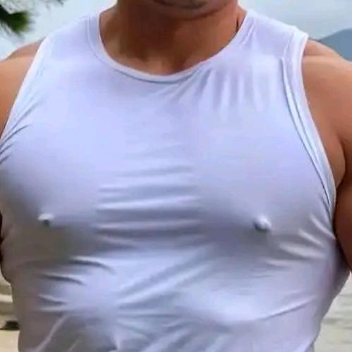 大哥你真酷，乖乖嫁你做媳妇。