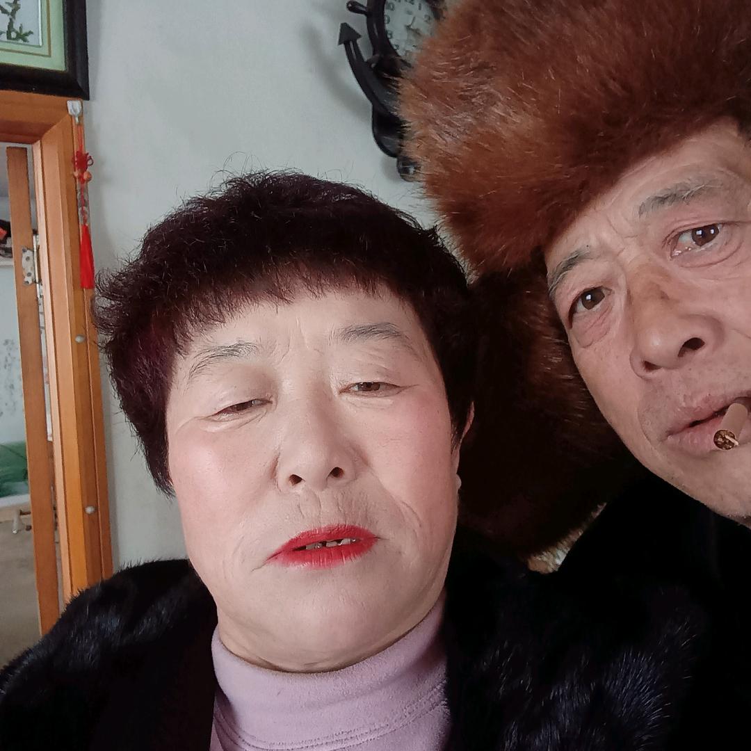 微笑华勤